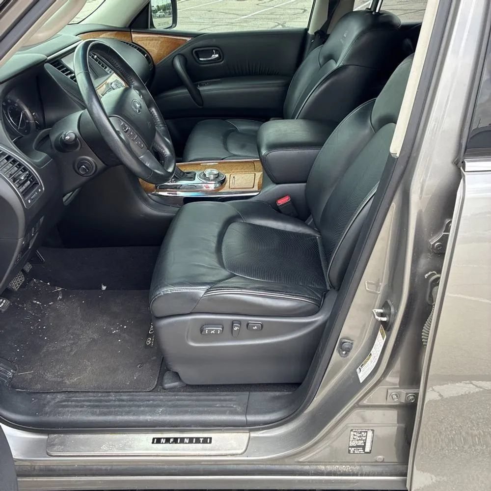 Used 2014 INFINITI QX80 4WD w/ Theater Package image 20