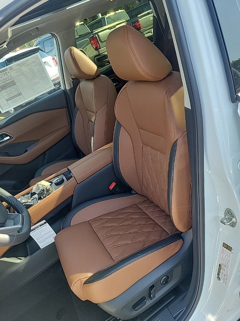 New 2026 Nissan Rogue Platinum w/ Platinum Premium Package image 31