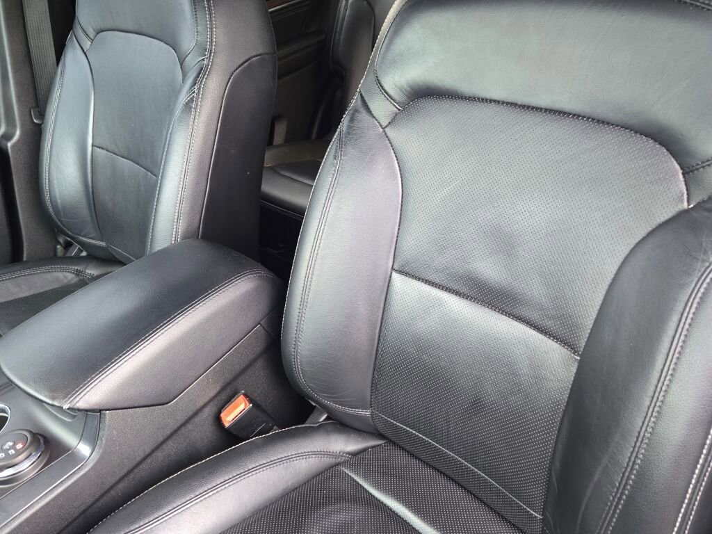 Used 2016 Ford Explorer Limited image 23