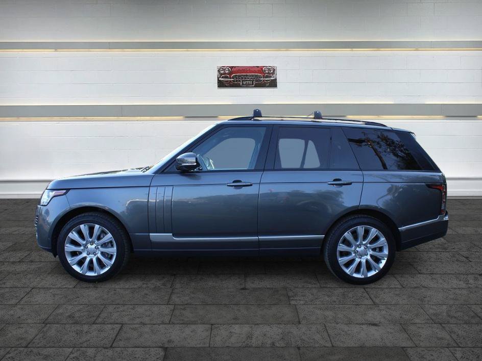 Used 2017 Land Rover Range Rover Supercharged AWD/4WD image 4