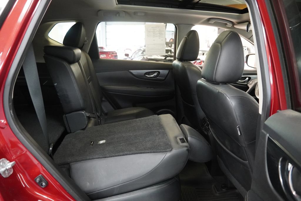 Used 2015 Nissan Rogue SL w/ SL Premium Package AWD/4WD image 34