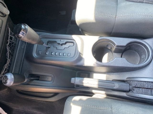 Used 2011 Jeep Wrangler Sport image 27