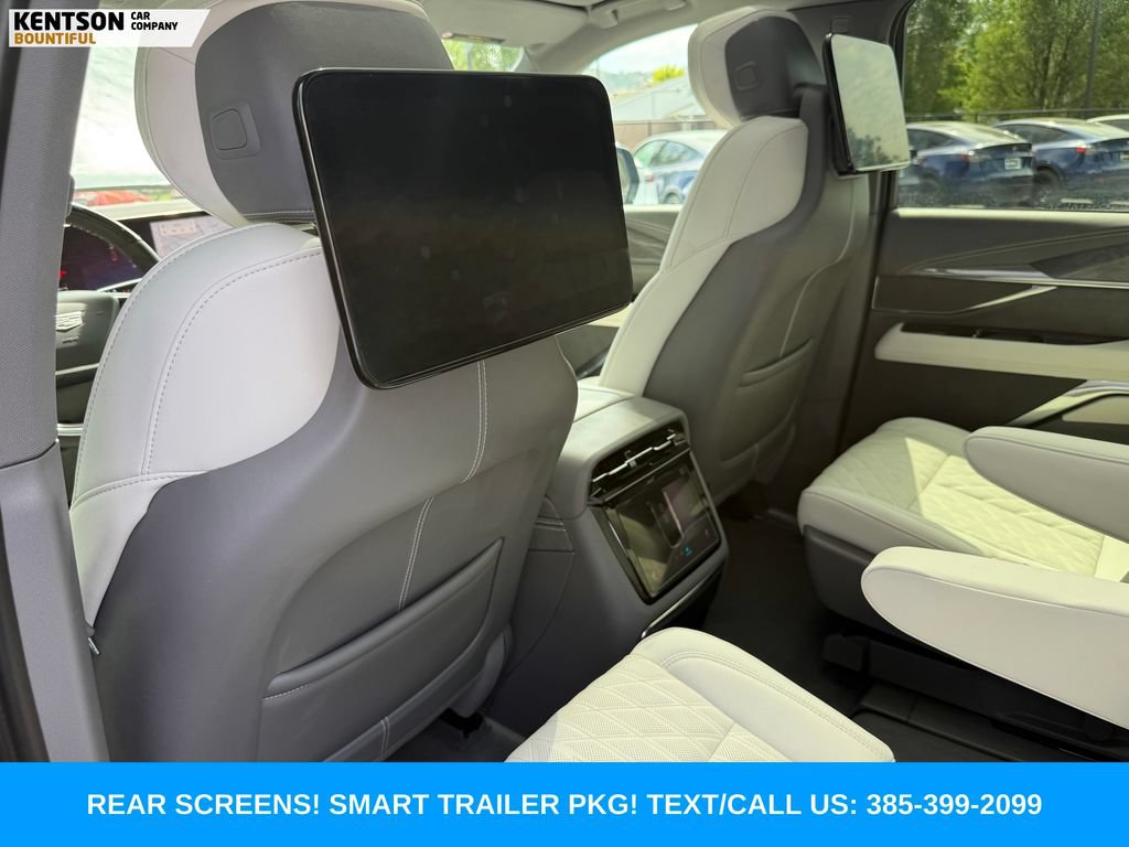 Used 2025 Cadillac Escalade IQ Sport 1 w/ Smart Trailering package AWD/4WD image 30