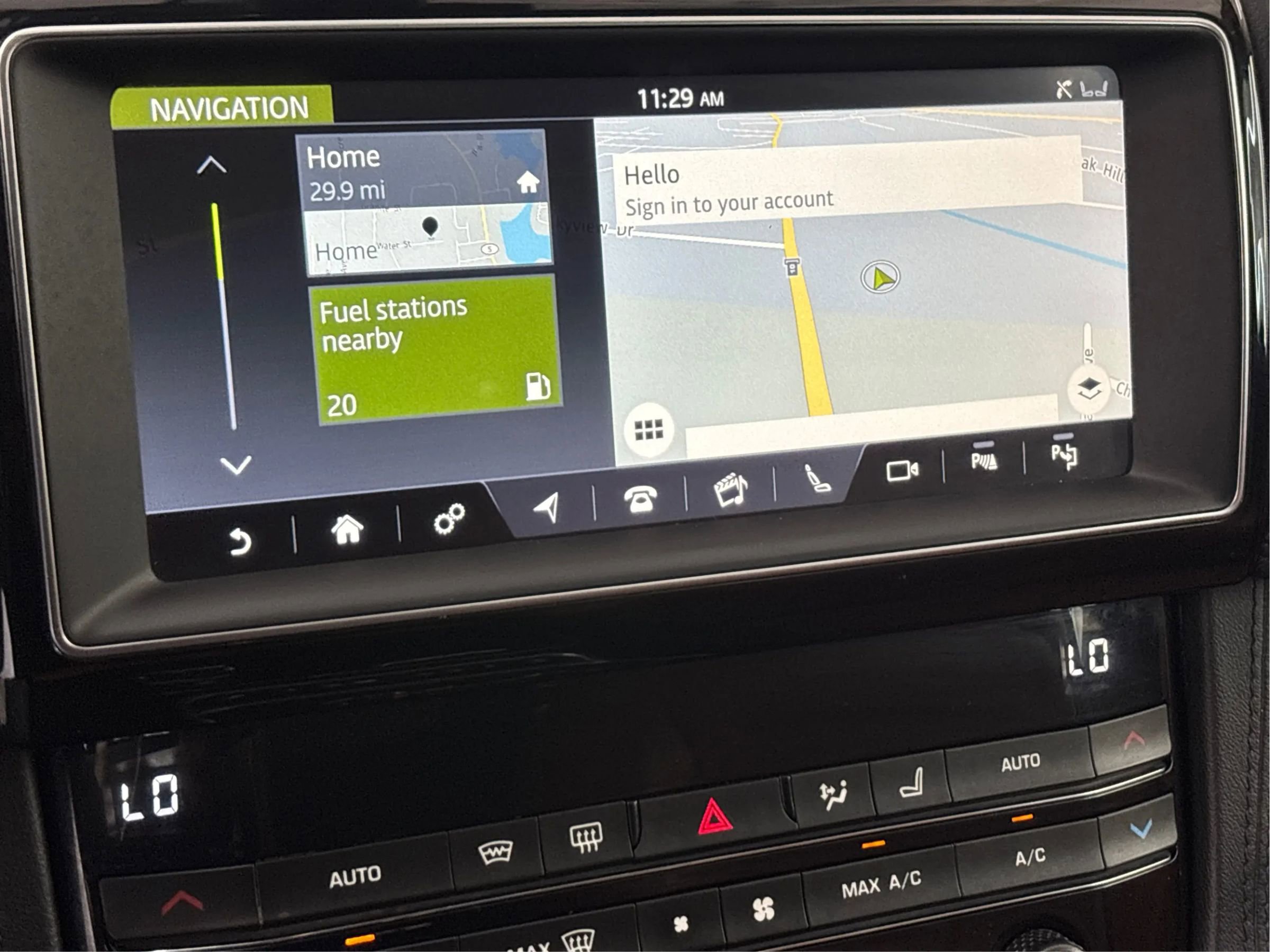 Used 2019 Jaguar F-PACE Portfolio image 33