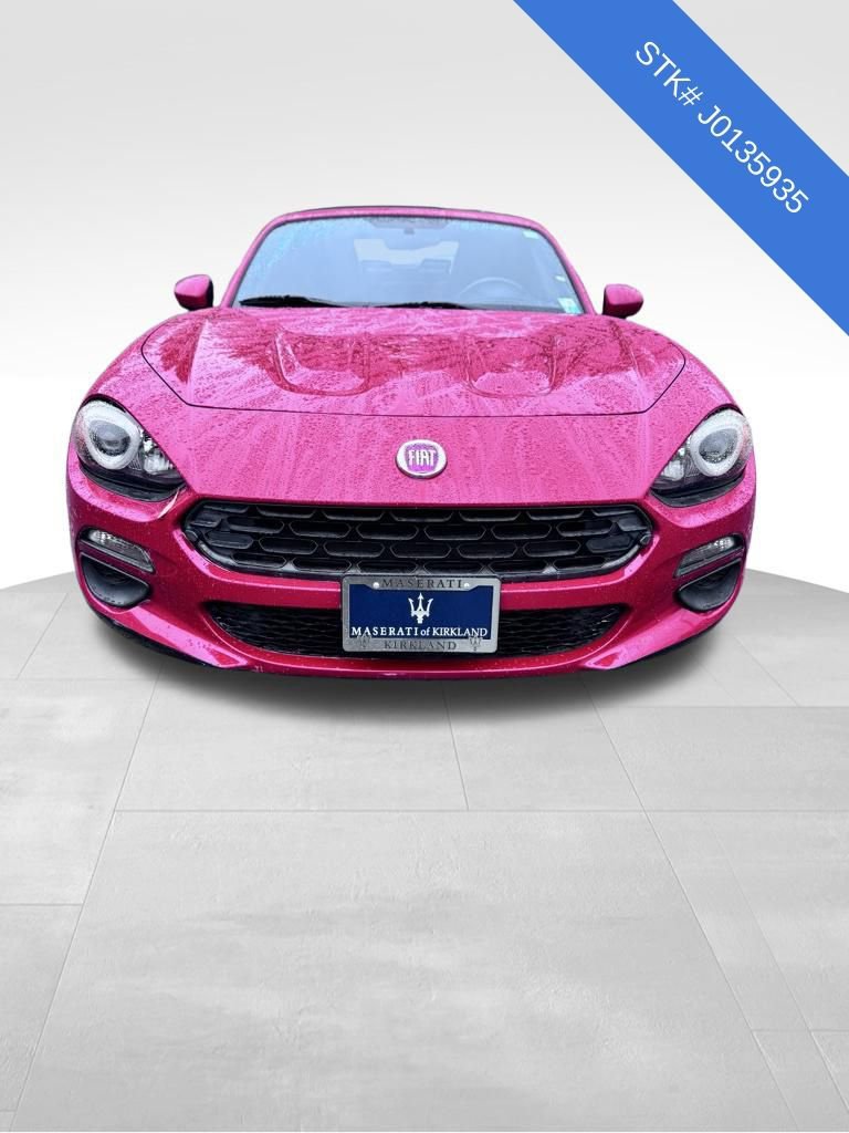Used 2018 FIAT 124 Spider Classica image 2