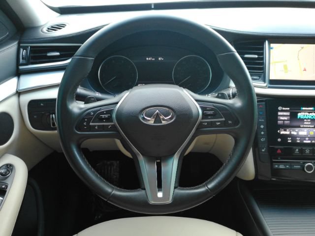 Used 2020 INFINITI QX50 Luxe w/ Navigation Package FWD image 32