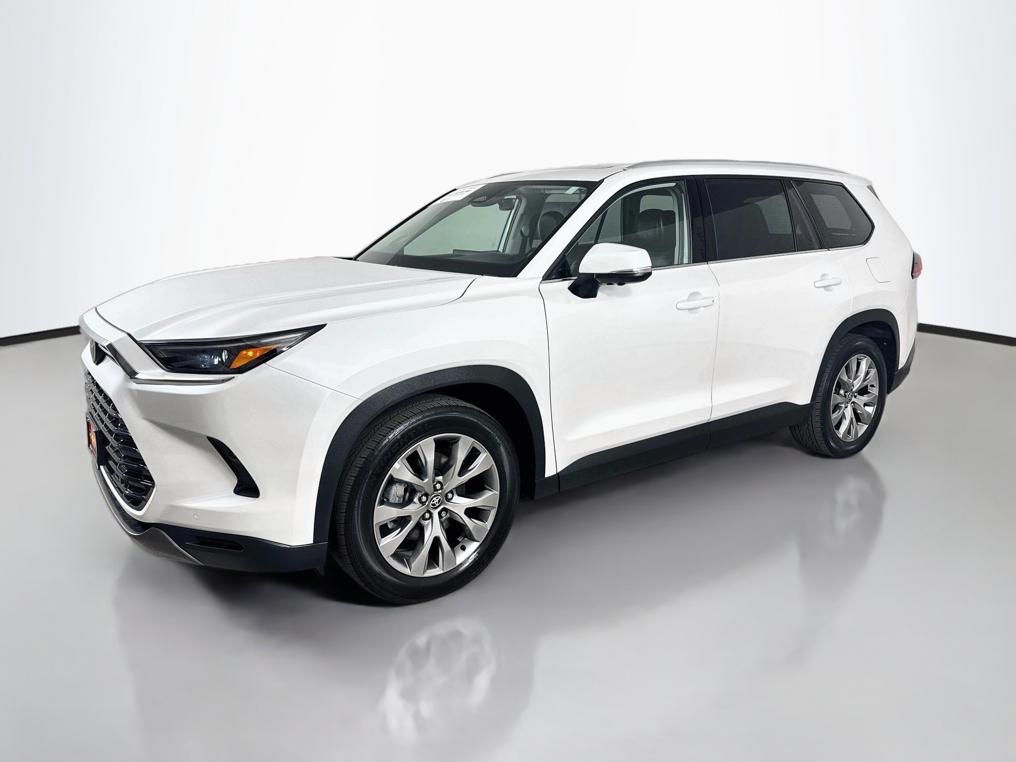 Certified 2024 Toyota Grand Highlander AWD Hybrid image 3