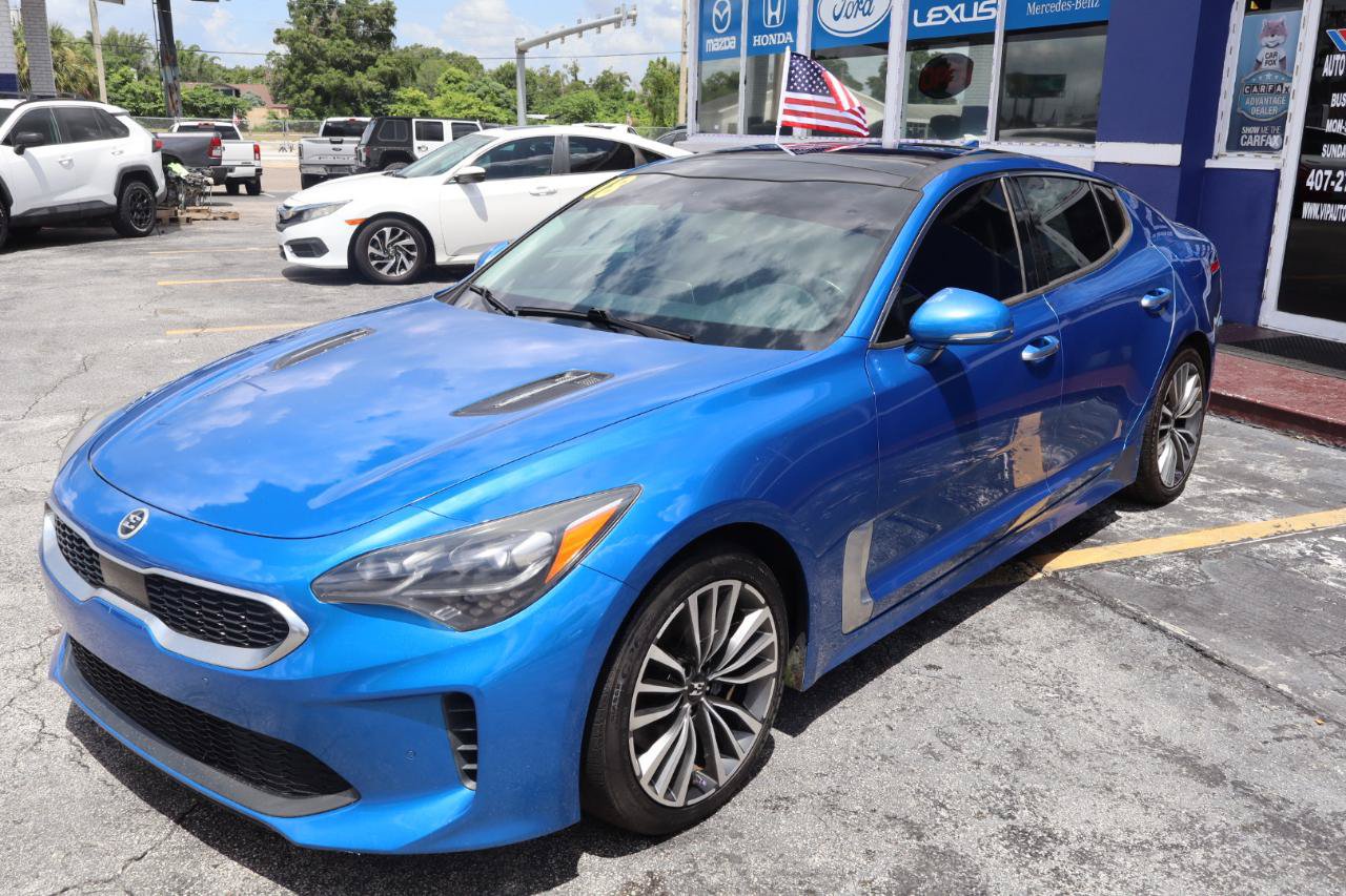 Used 2018 Kia Stinger Premium RWD image 7