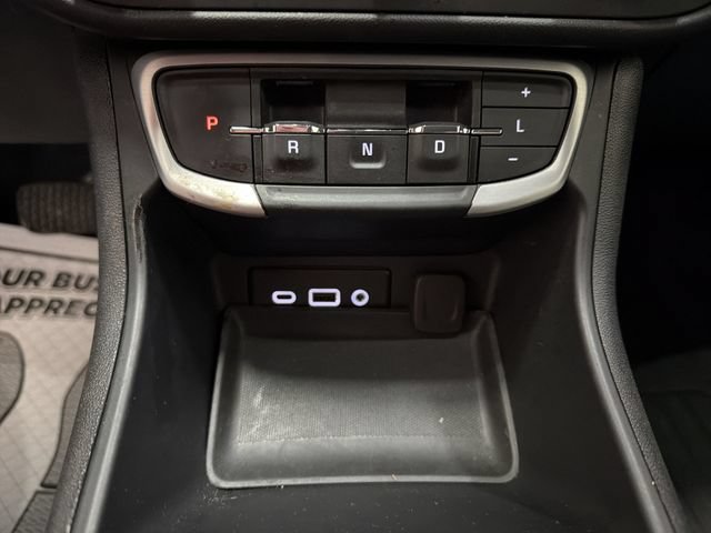 Certified 2023 GMC Terrain SLE w/ Driver Convenience Package FWD image 20