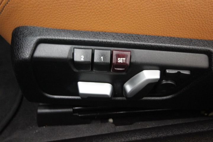 Used 2019 BMW 430i xDrive Convertible w/ M Sport Package image 21