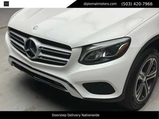 Used 2017 Mercedes-Benz GLC 300 4MATIC image 14