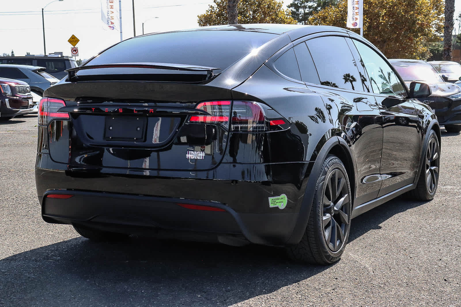 Used 2023 Tesla Model X Plaid AWD/4WD image 7