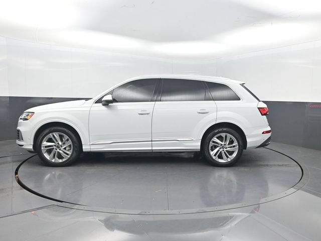 Used 2021 Audi Q7 3.0T Premium Plus w/ Premium Plus Package AWD/4WD image 3