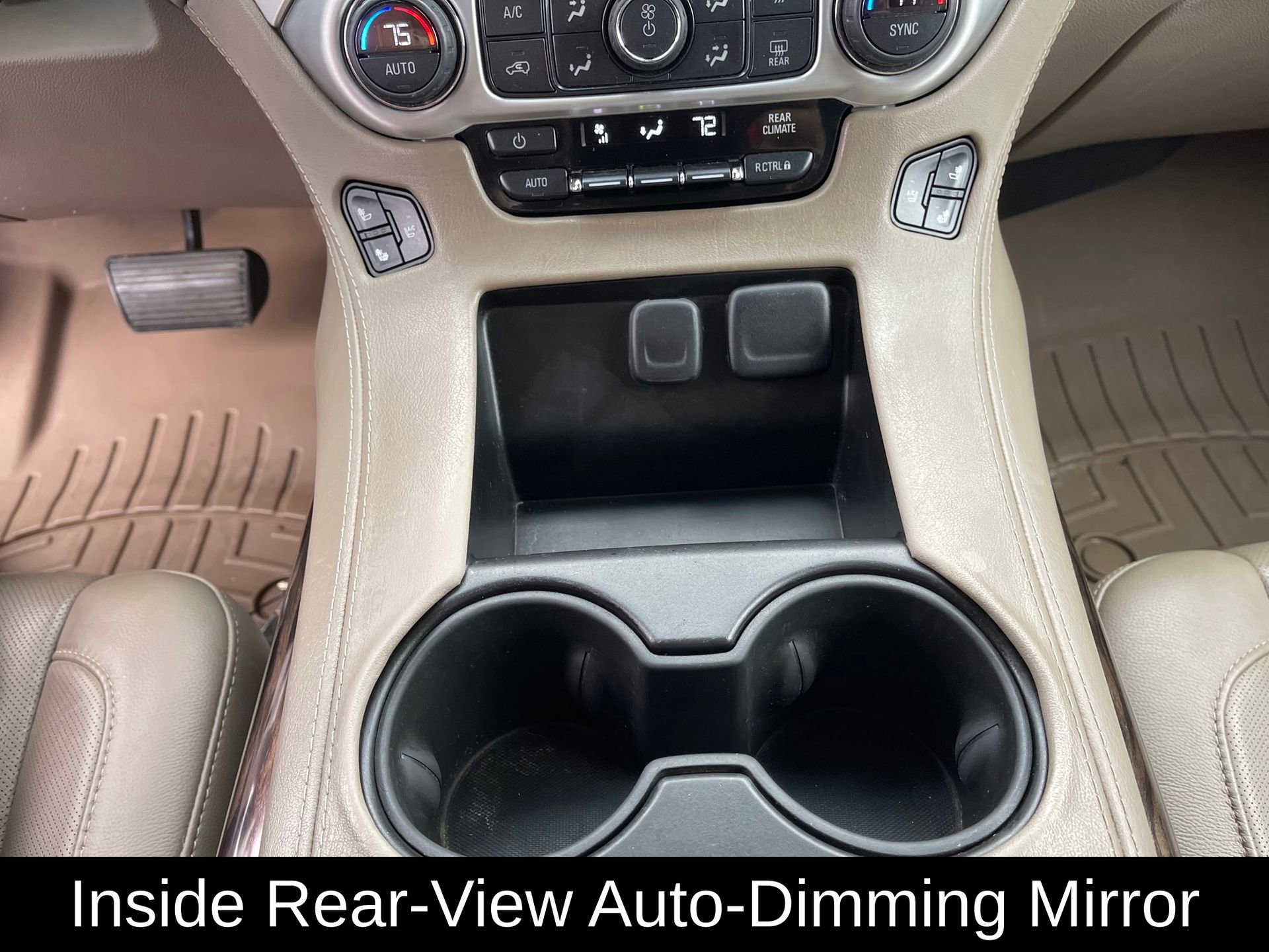 Used 2016 GMC Yukon XL SLT w/ Open Road Package image 18