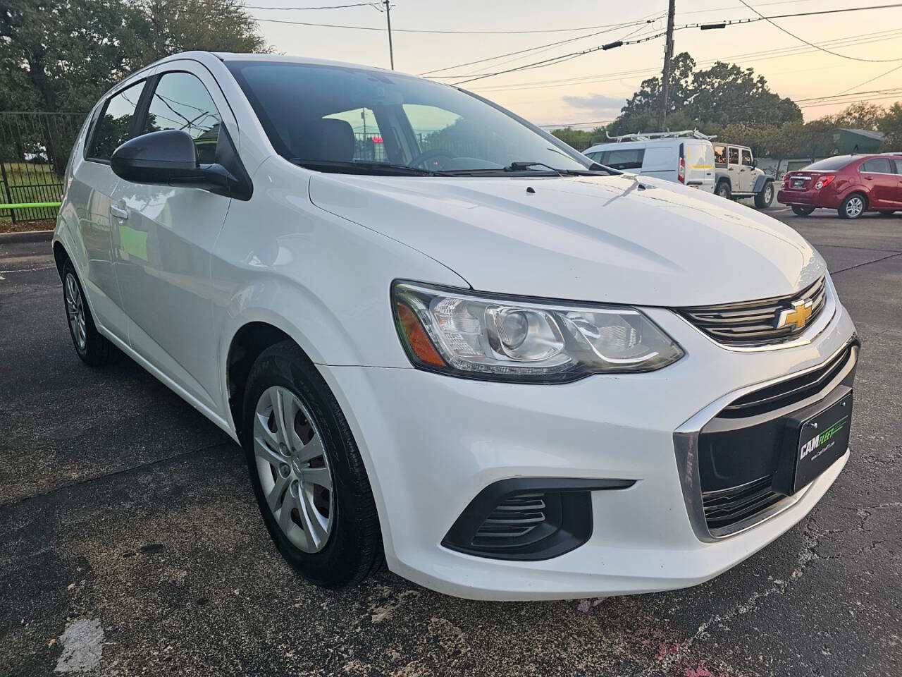 Used 2017 Chevrolet Sonic LT image 10