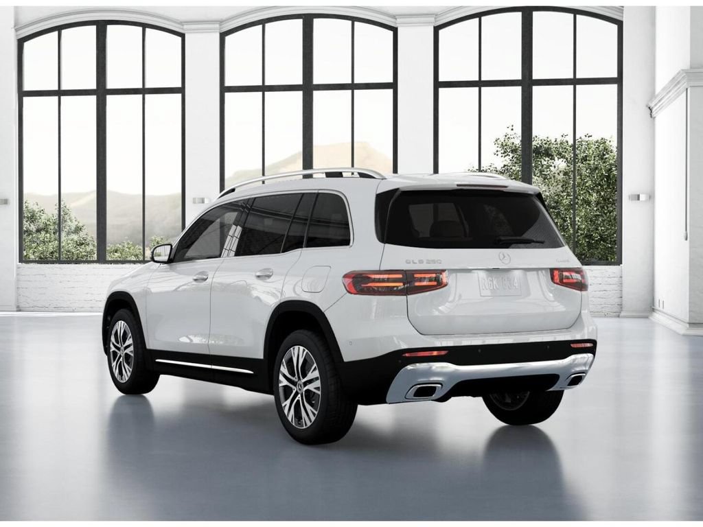 Certified 2025 Mercedes-Benz GLB 250 4MATIC image 28