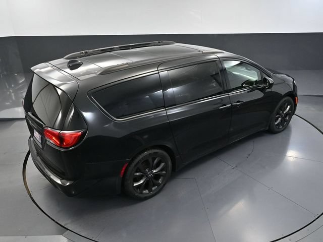 Used 2019 Chrysler Pacifica Touring-L Plus w/ Advanced Safetytec Group FWD image 67