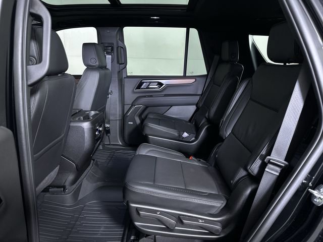 New 2026 GMC Yukon Denali w/ Sun & Power Step Package AWD/4WD image 27