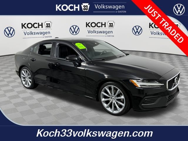 Used 2020 Volvo S60 T5 Momentum w/ Protection Package FWD image 1