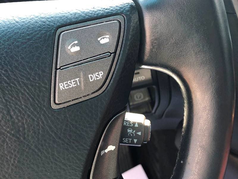 Used 2011 Lexus LS 460 AWD w/ Luxury Value Edition image 19