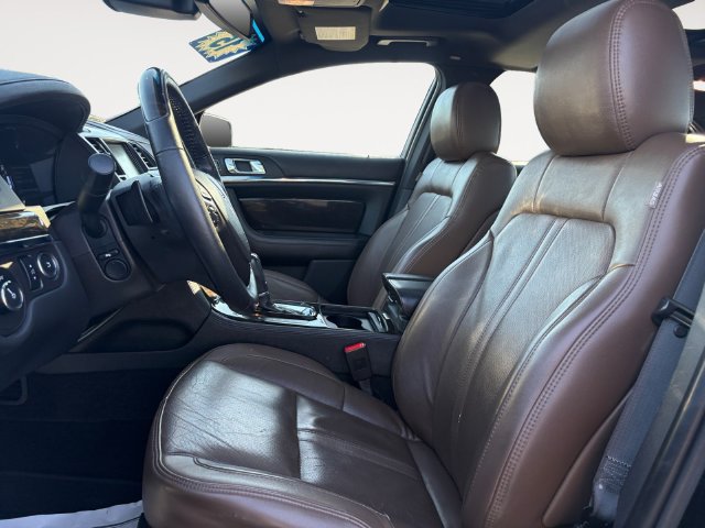 Used 2015 Lincoln MKS AWD w/ Equipment Group 101A image 9