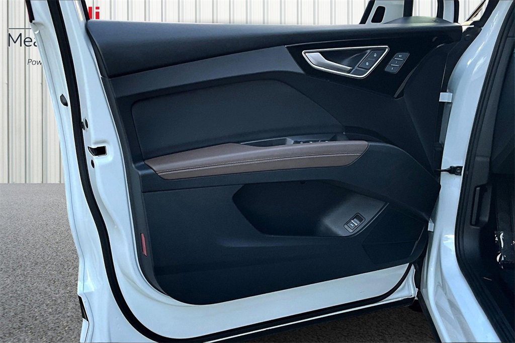 Used 2024 Audi Q4 e-tron Premium Plus image 20