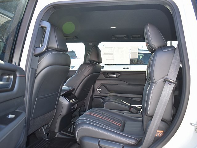 New 2026 Nissan Armada PRO-4X w/ Captain's Chari Seat Package AWD/4WD image 8