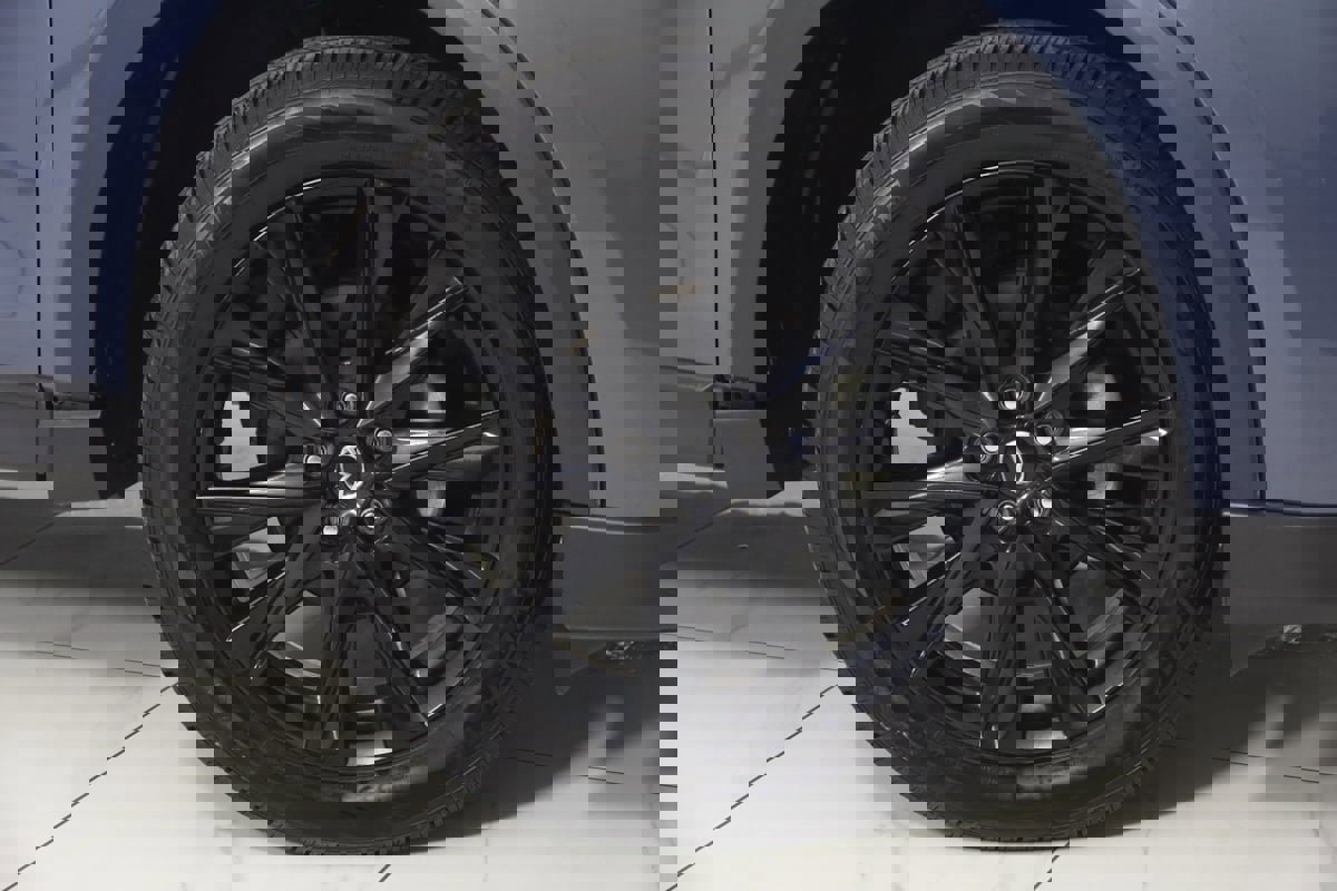 Used 2025 MAZDA CX-5 Carbon Edition image 16