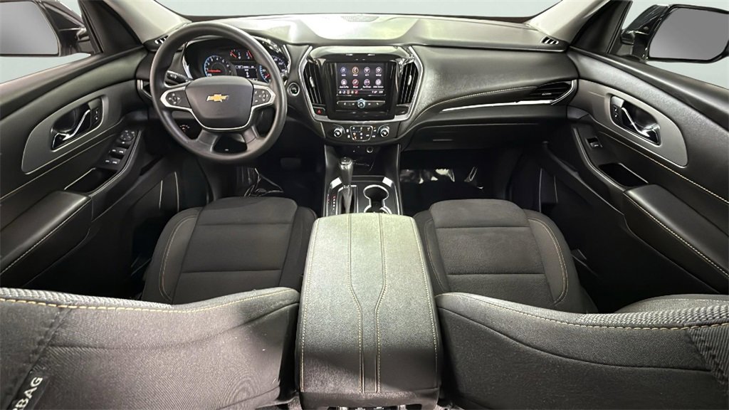 Used 2020 Chevrolet Traverse LS image 31
