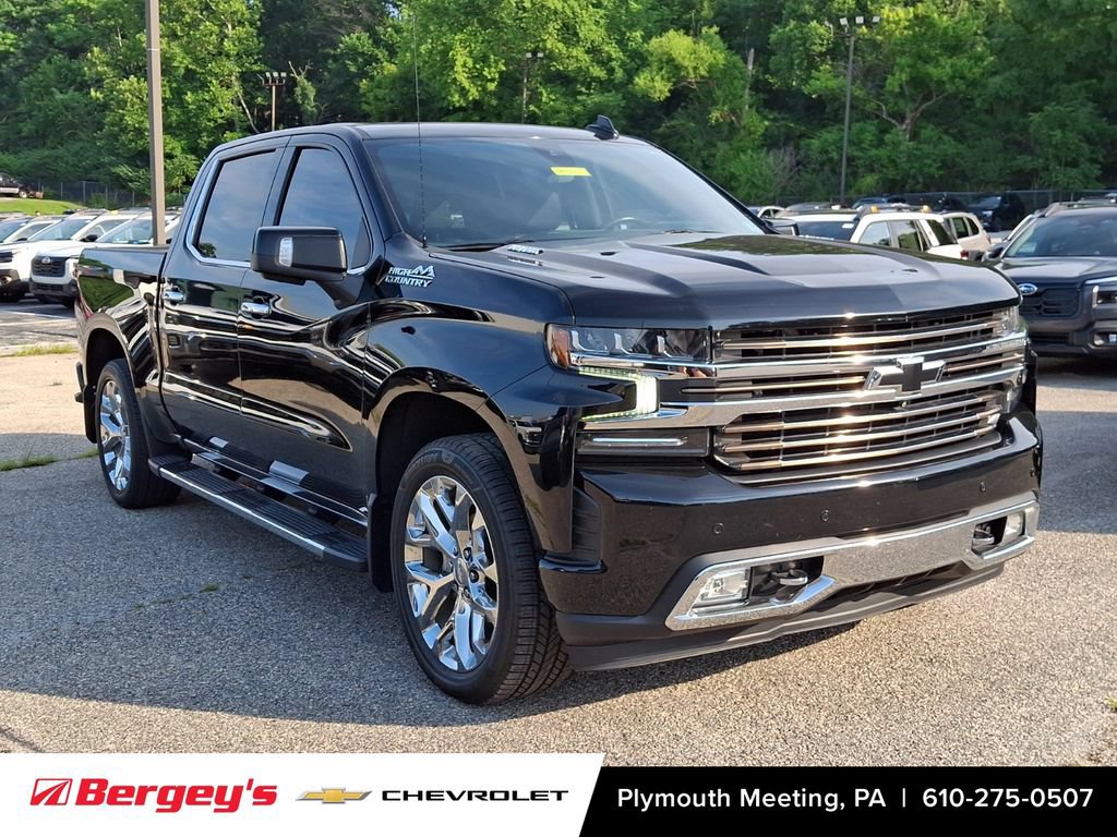 Certified 2021 Chevrolet Silverado 1500 High Country w/ Technology Package AWD/4WD image 2