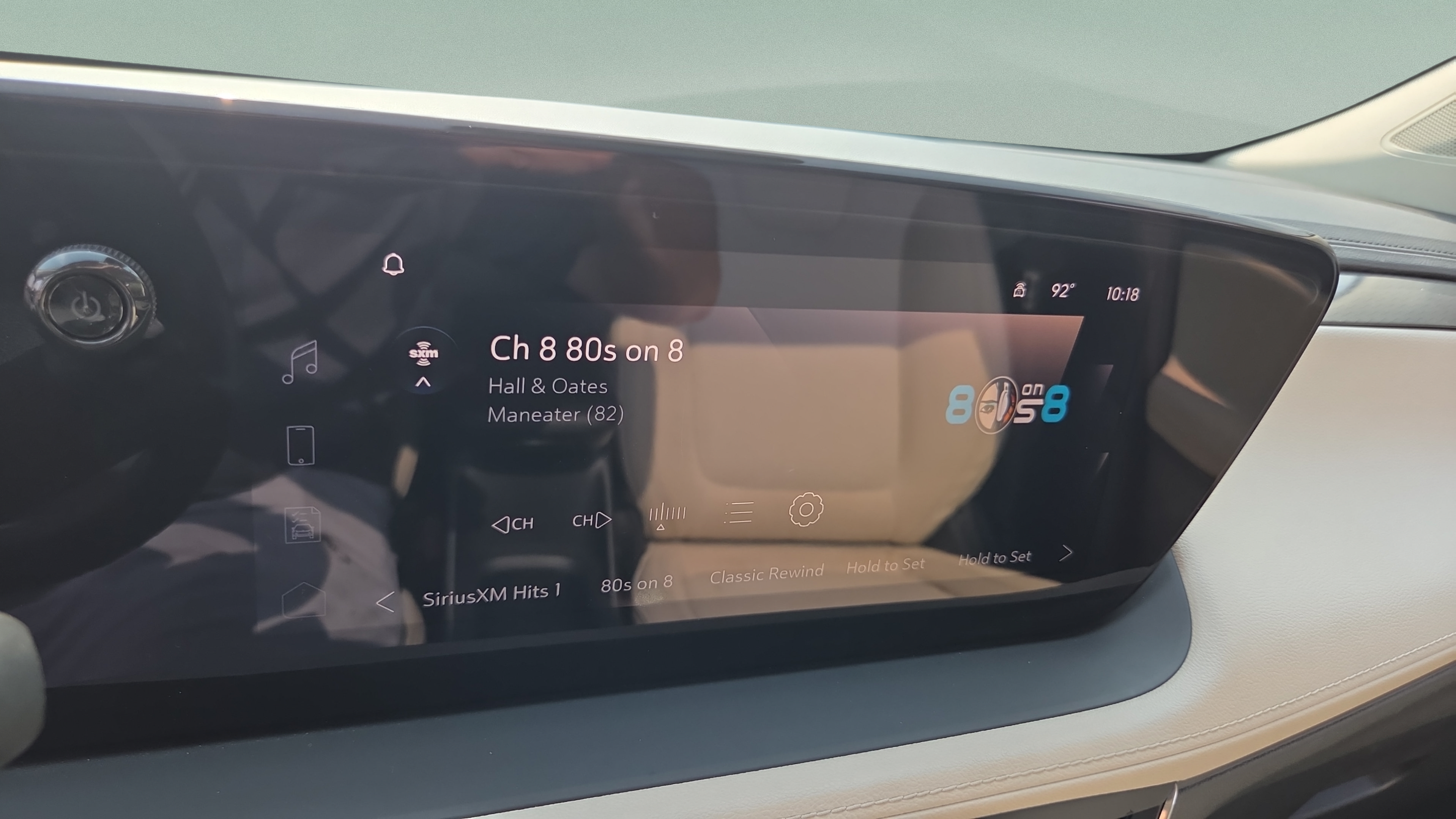 Certified 2024 Buick Encore GX Preferred FWD image 18