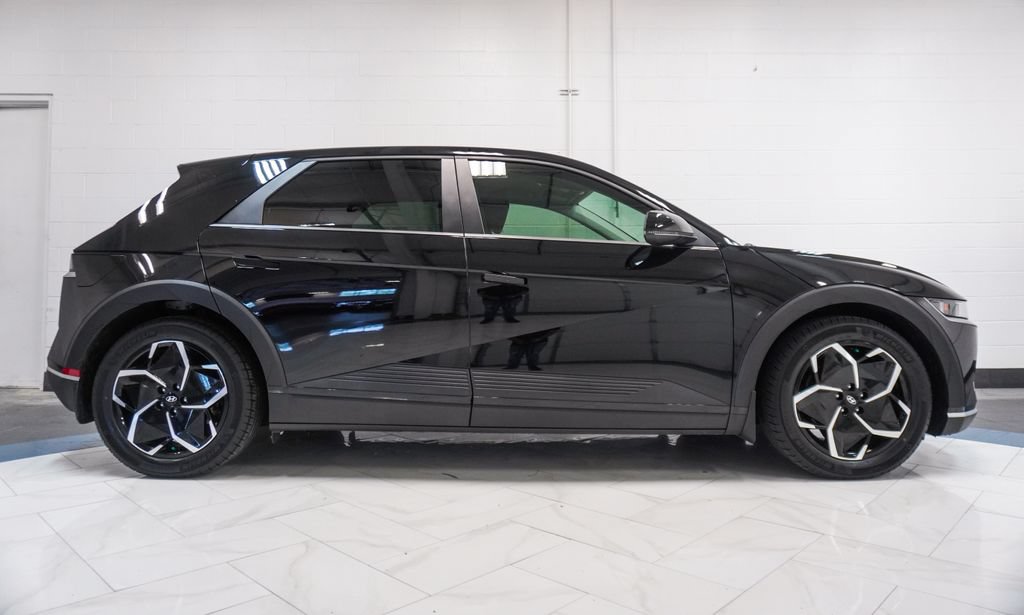 Used 2023 Hyundai Ioniq 5 SE RWD image 32