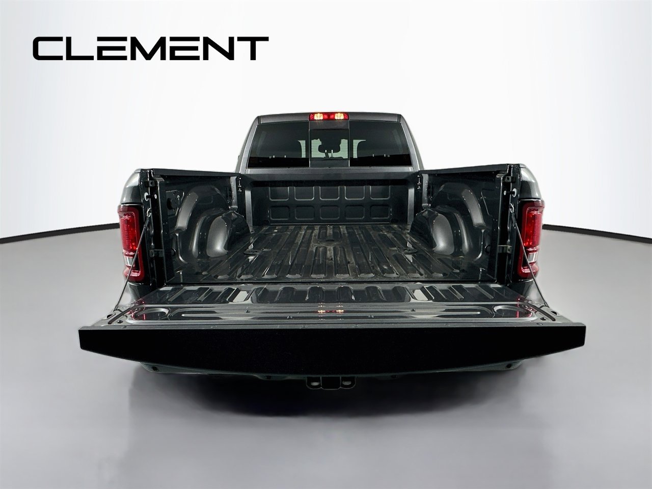 Used 2025 RAM 2500 Tradesman AWD/4WD image 11