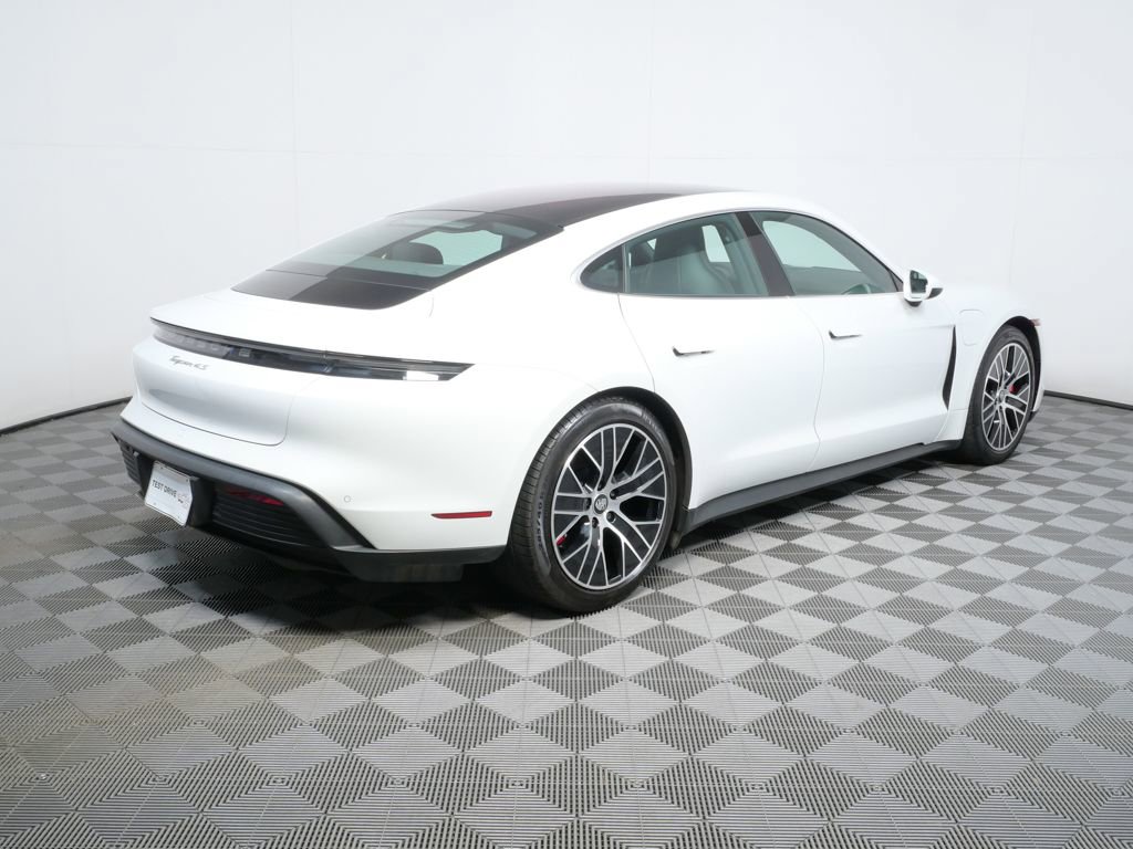 Certified 2022 Porsche Taycan 4S image 25