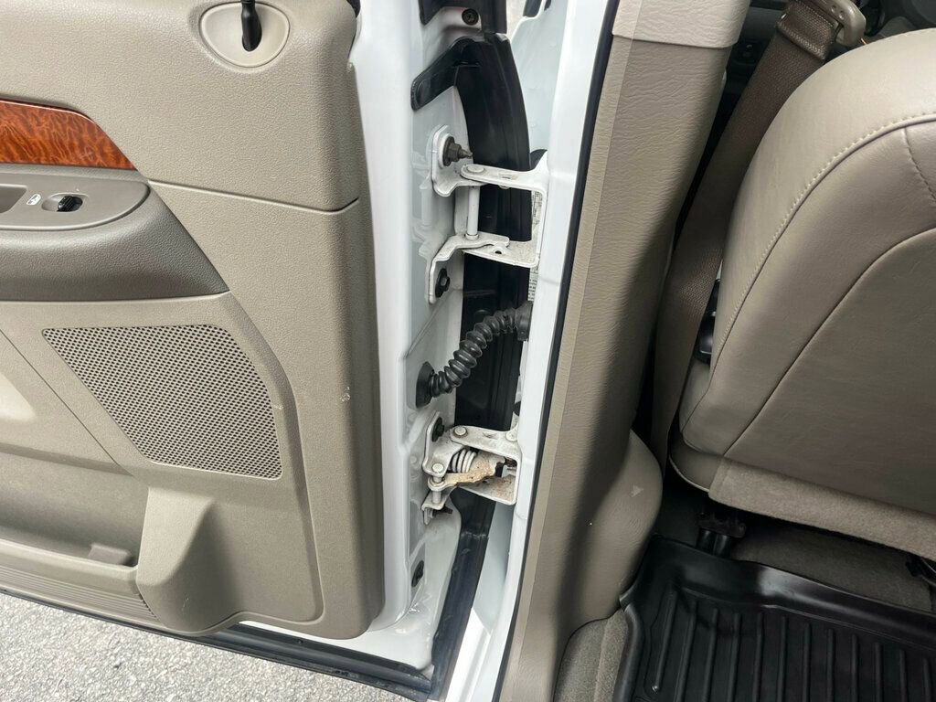 Used 2007 Dodge Ram 3500 Truck Laramie image 34