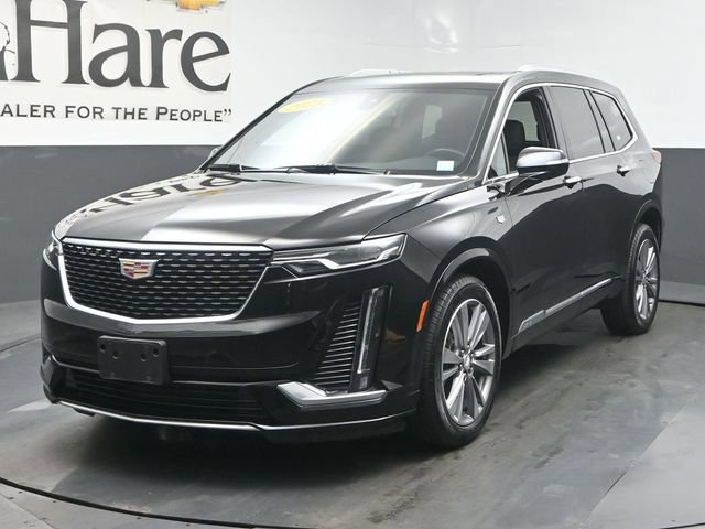 Used 2025 Cadillac XT6 Premium Luxury AWD/4WD image 7