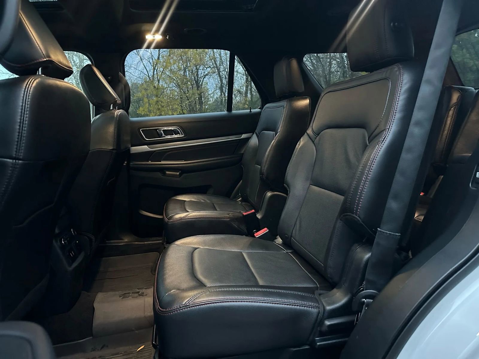 Used 2018 Ford Explorer Sport w/ Equipment Group 401A image 20