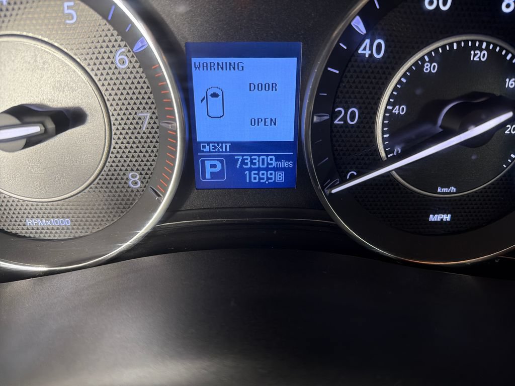 Used 2018 Nissan Armada SL w/ Premium Package AWD/4WD image 11