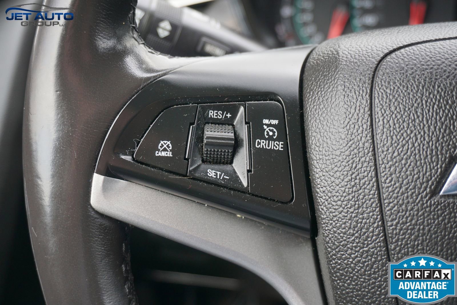 Used 2020 Chevrolet Trax LT w/ LT Convenience Package image 38