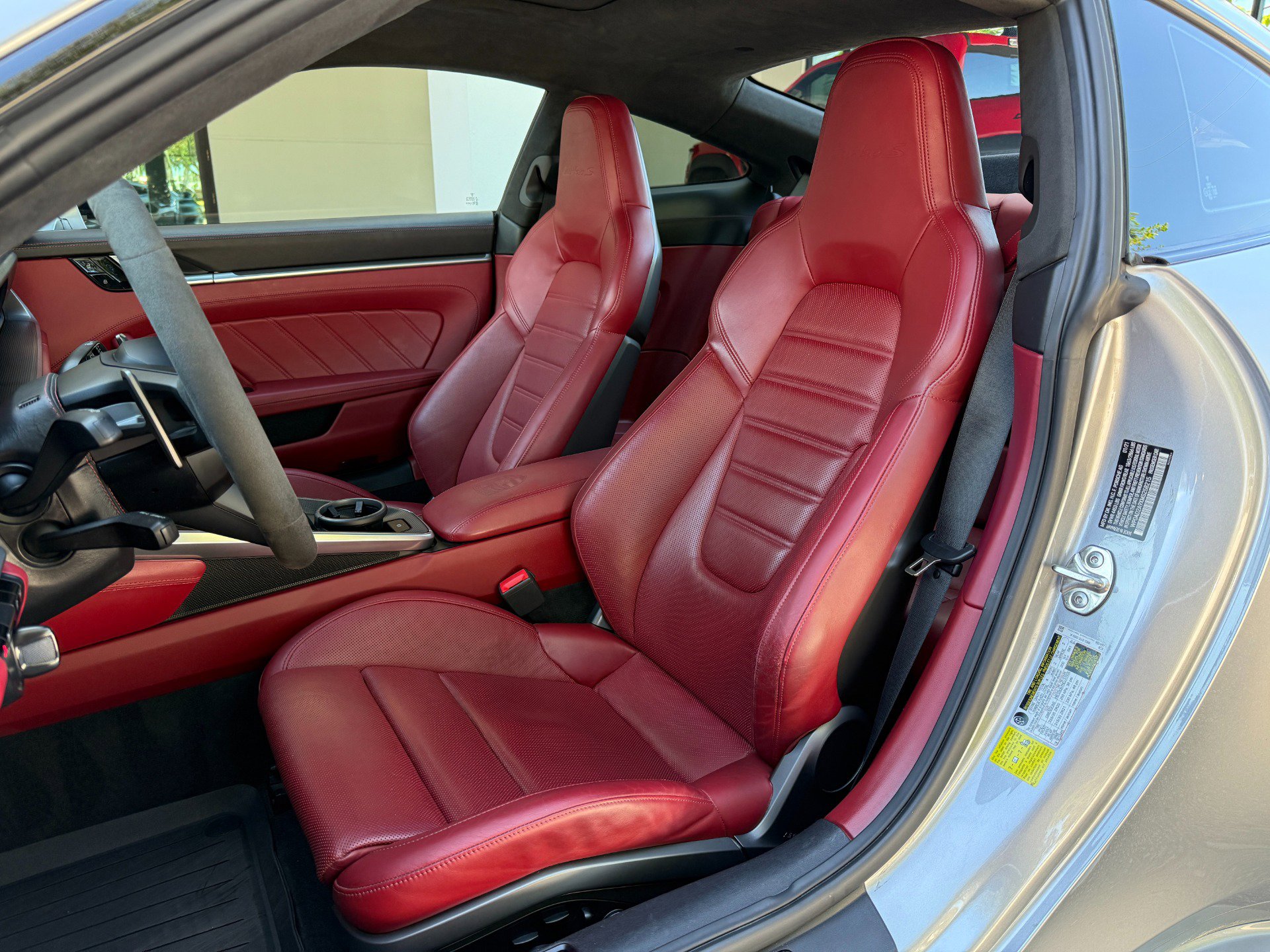 Used 2021 Porsche 911 Turbo S image 22