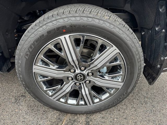 Used 2026 Toyota Sequoia Capstone image 11