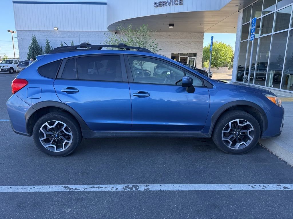 Used 2016 Subaru Crosstrek 2.0i Premium w/ Moonroof Package image 6