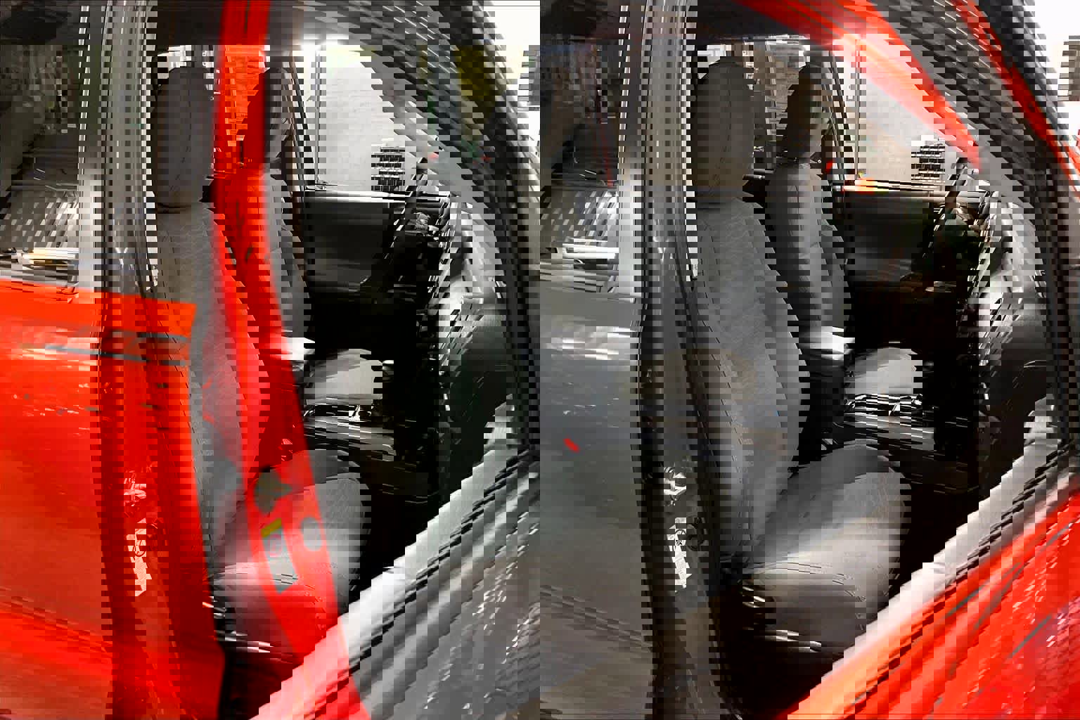 Used 2018 Toyota Tacoma SR5 image 9