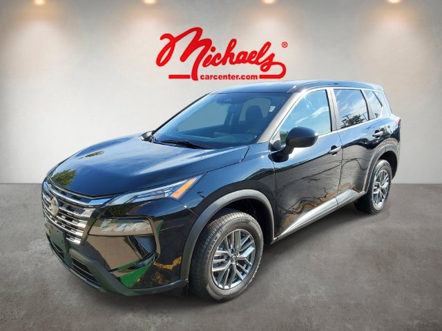 Used 2024 Nissan Rogue S AWD/4WD image 3