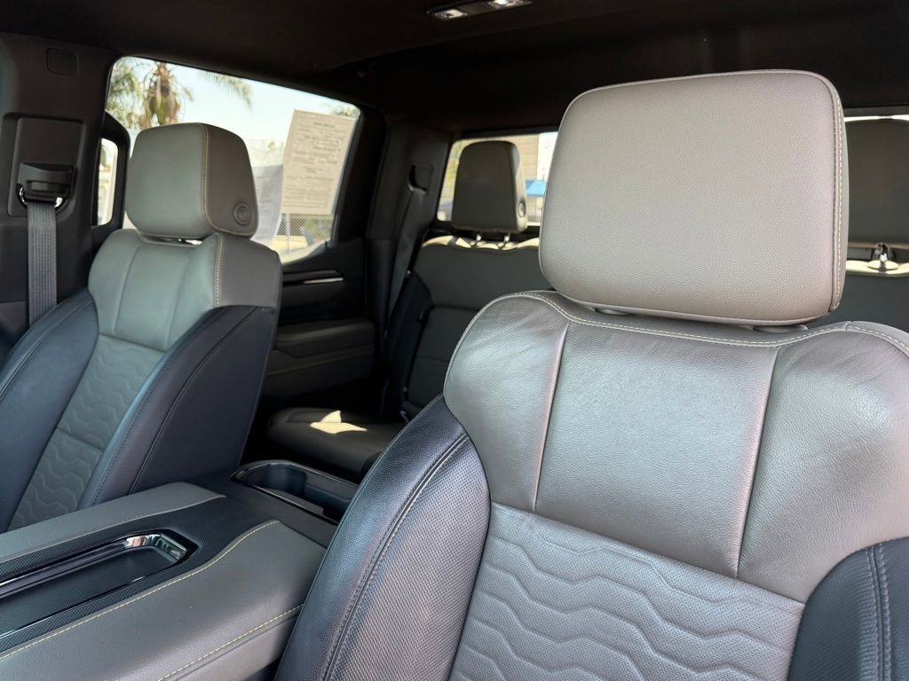 Used 2022 Chevrolet Silverado 1500 ZR2 w/ Technology Package image 20