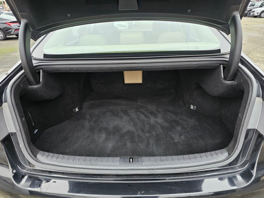 Used 2017 Genesis G80 3.8 image 12