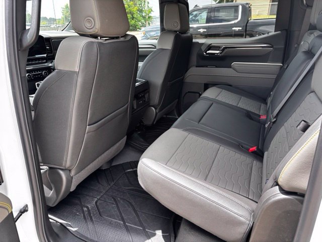 New 2026 Chevrolet Silverado 1500 ZR2 AWD/4WD image 13