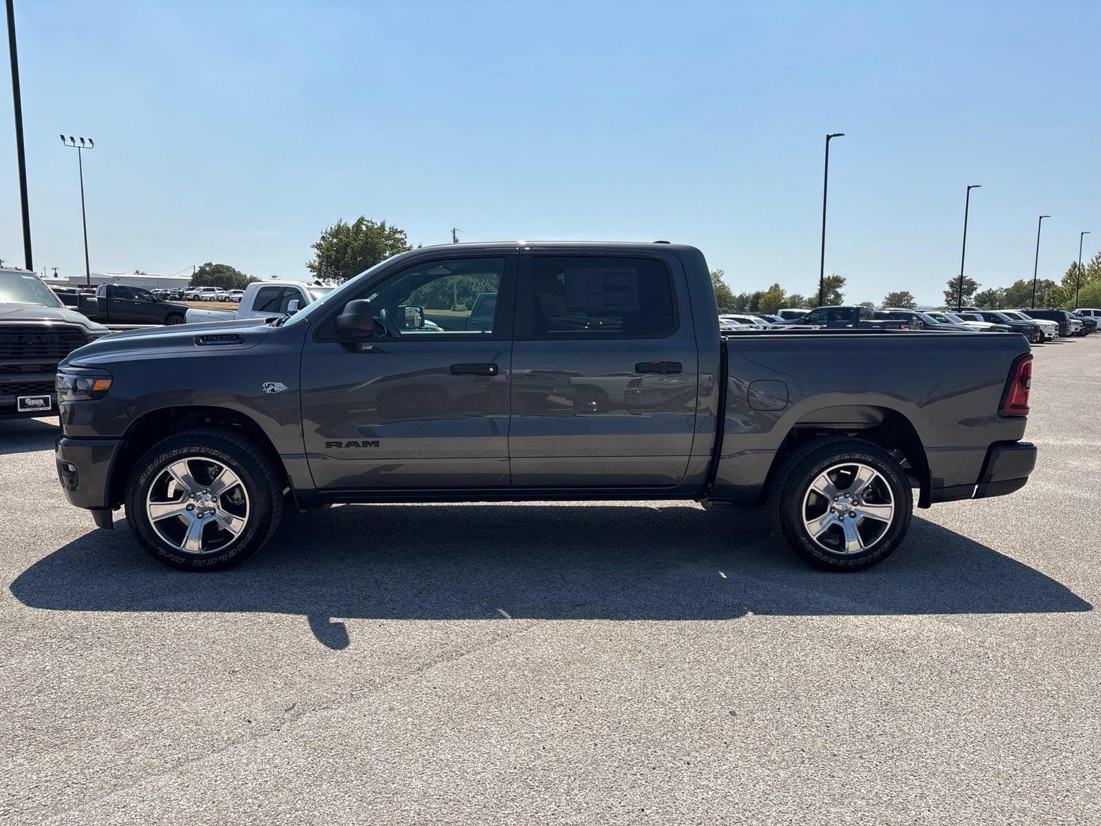 New 2026 RAM 1500 Express RWD image 2