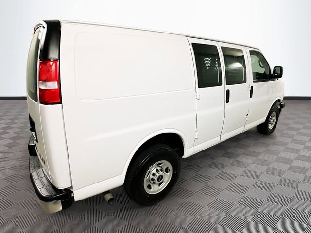 Used 2024 GMC Savana 2500 w/ Driver Convenience Package image 8