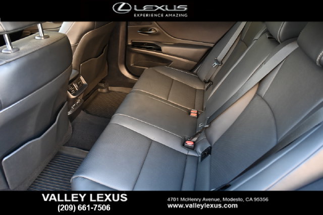 Certified 2025 Lexus ES 300h w/ Premium Package FWD image 16